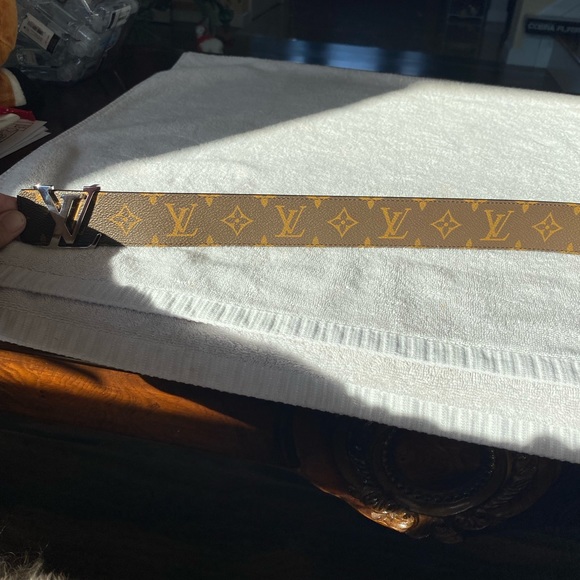 LV INITIALES 30MM REVERSIBLE - Picture 8 of 12